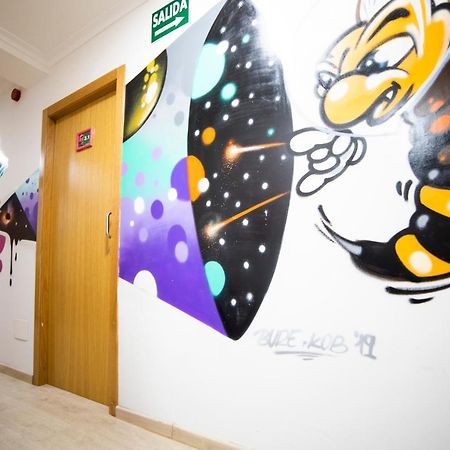 Shiku Hostel ลูโก ภายนอก รูปภาพ