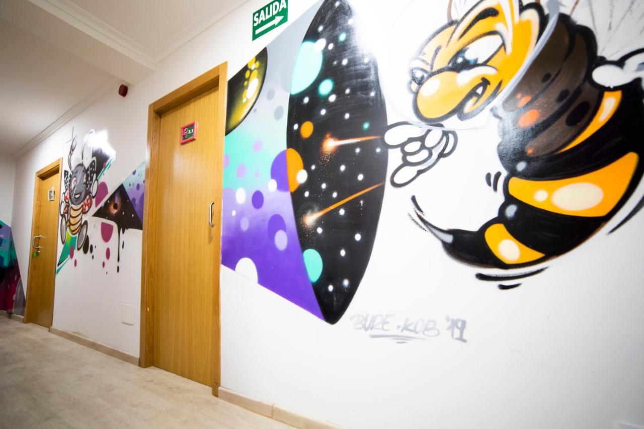 Shiku Hostel ลูโก ภายนอก รูปภาพ