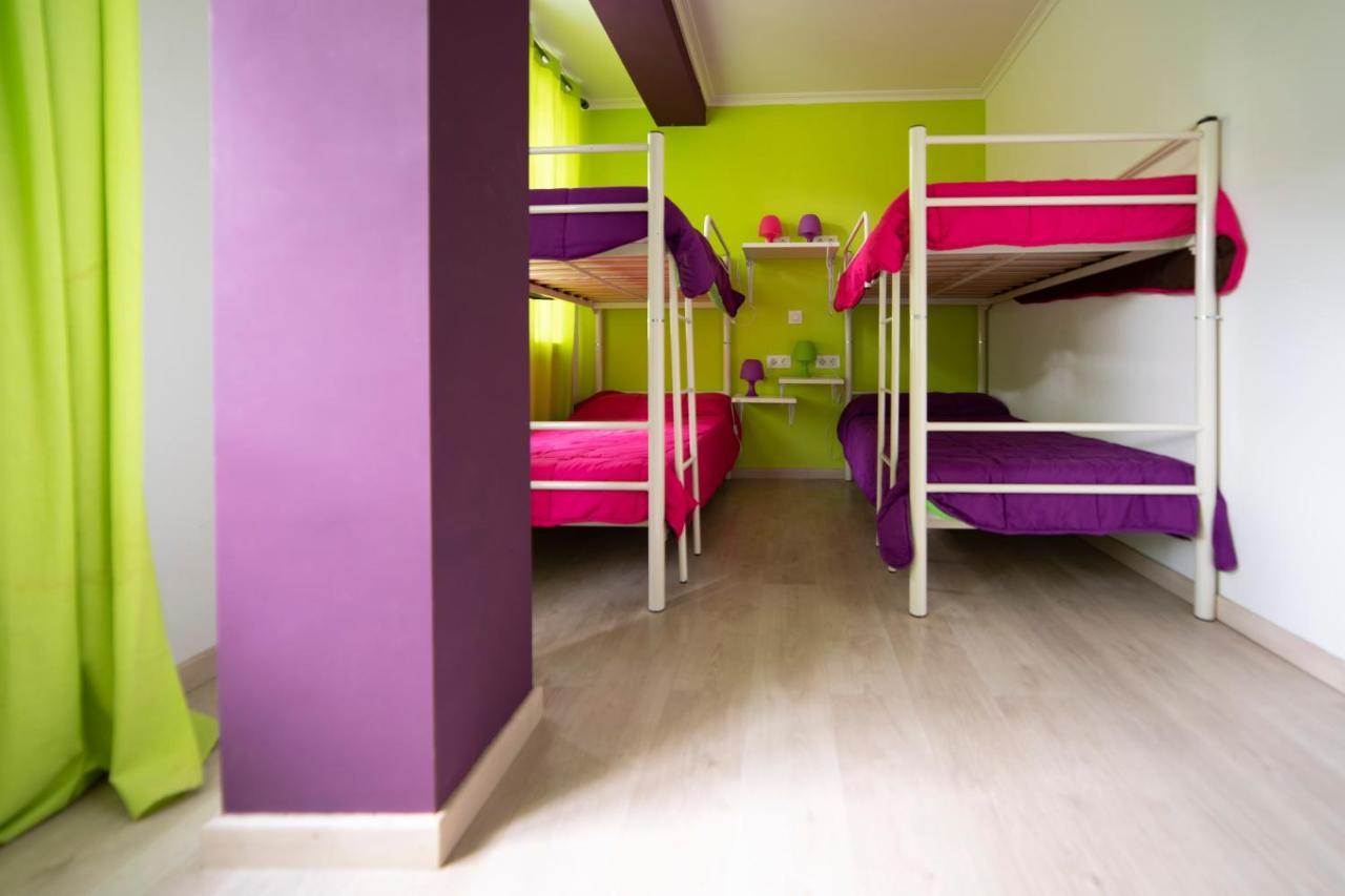 Shiku Hostel ลูโก ภายนอก รูปภาพ