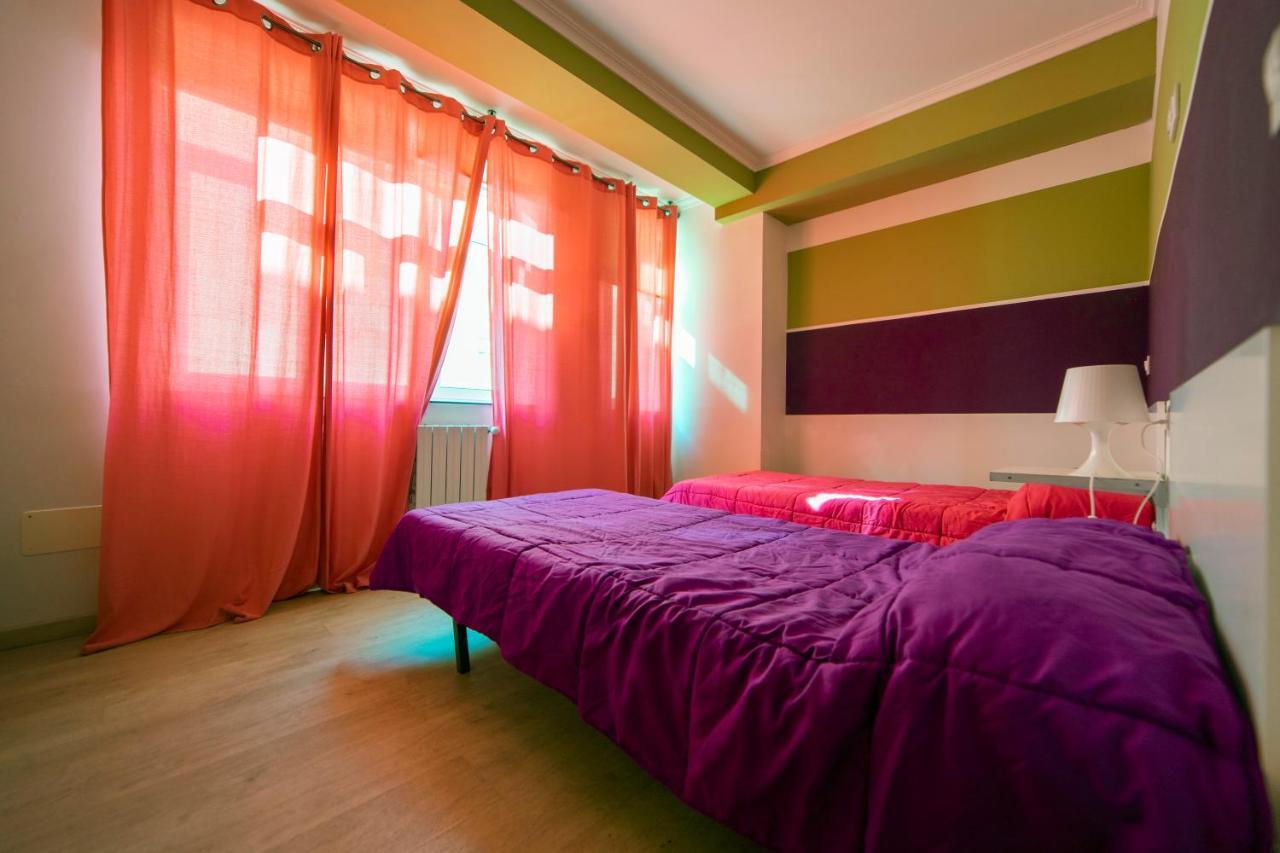 Shiku Hostel ลูโก ภายนอก รูปภาพ
