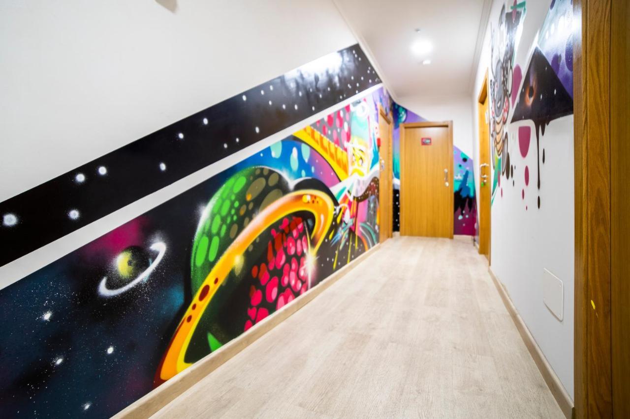 Shiku Hostel ลูโก ภายนอก รูปภาพ