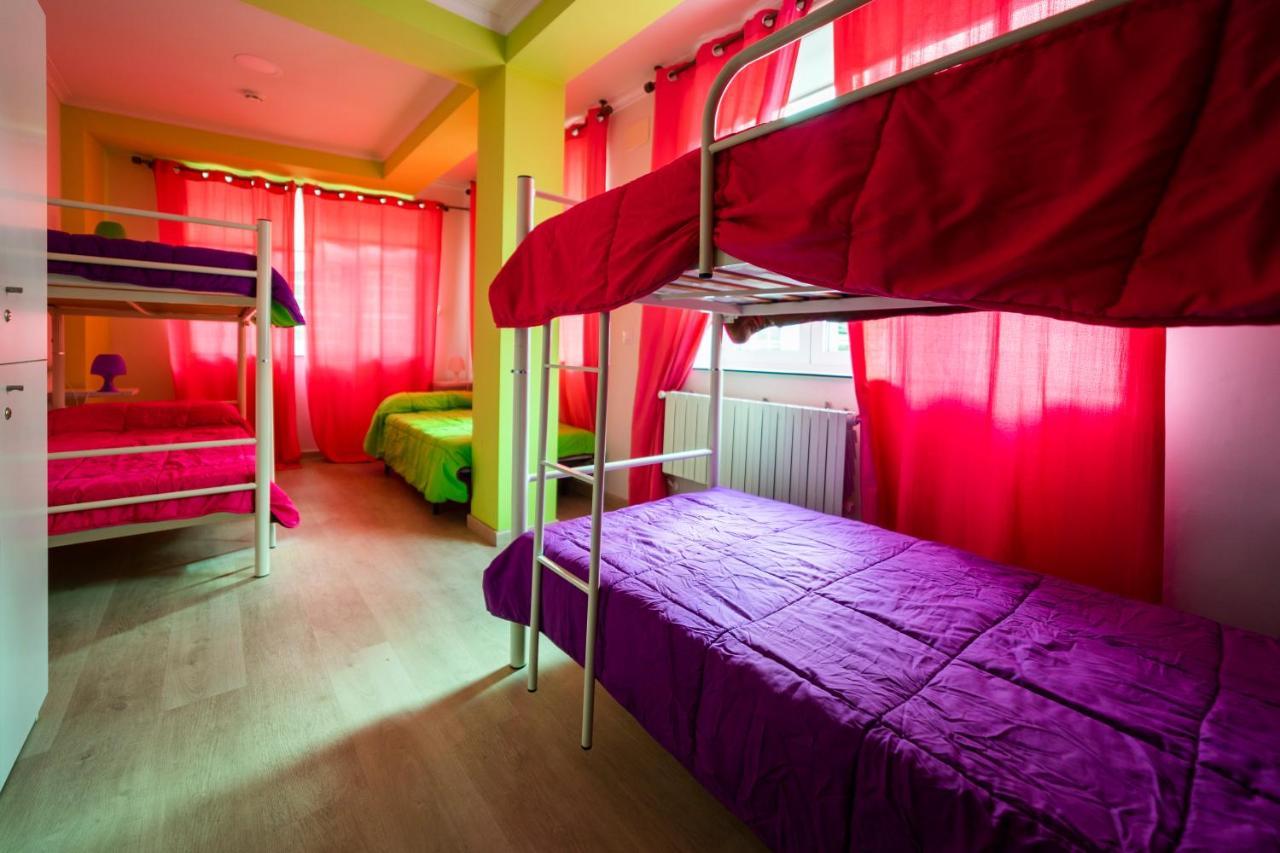 Shiku Hostel ลูโก ภายนอก รูปภาพ