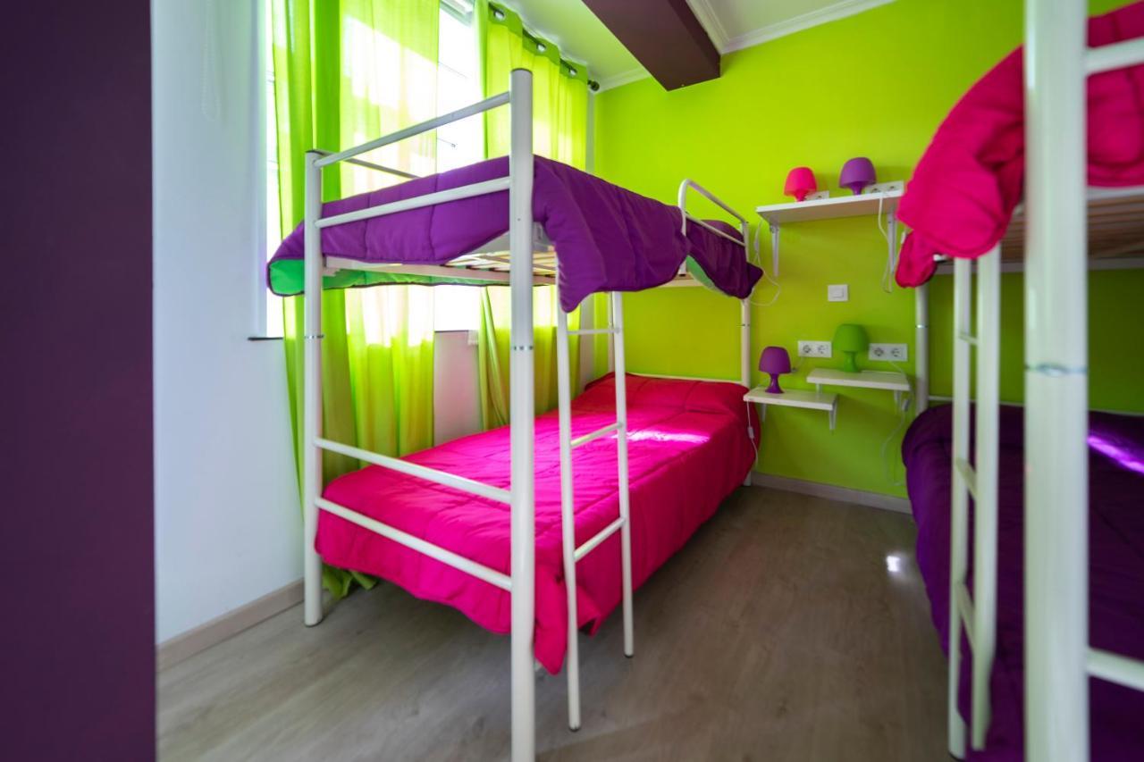 Shiku Hostel ลูโก ภายนอก รูปภาพ